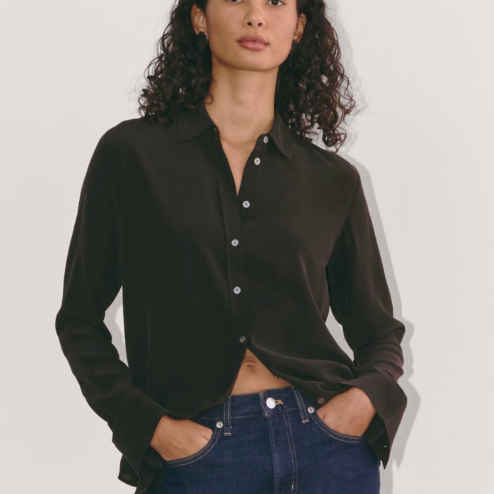 Everlane The Must-Have Shirt in Black Washed Silk Finish XS